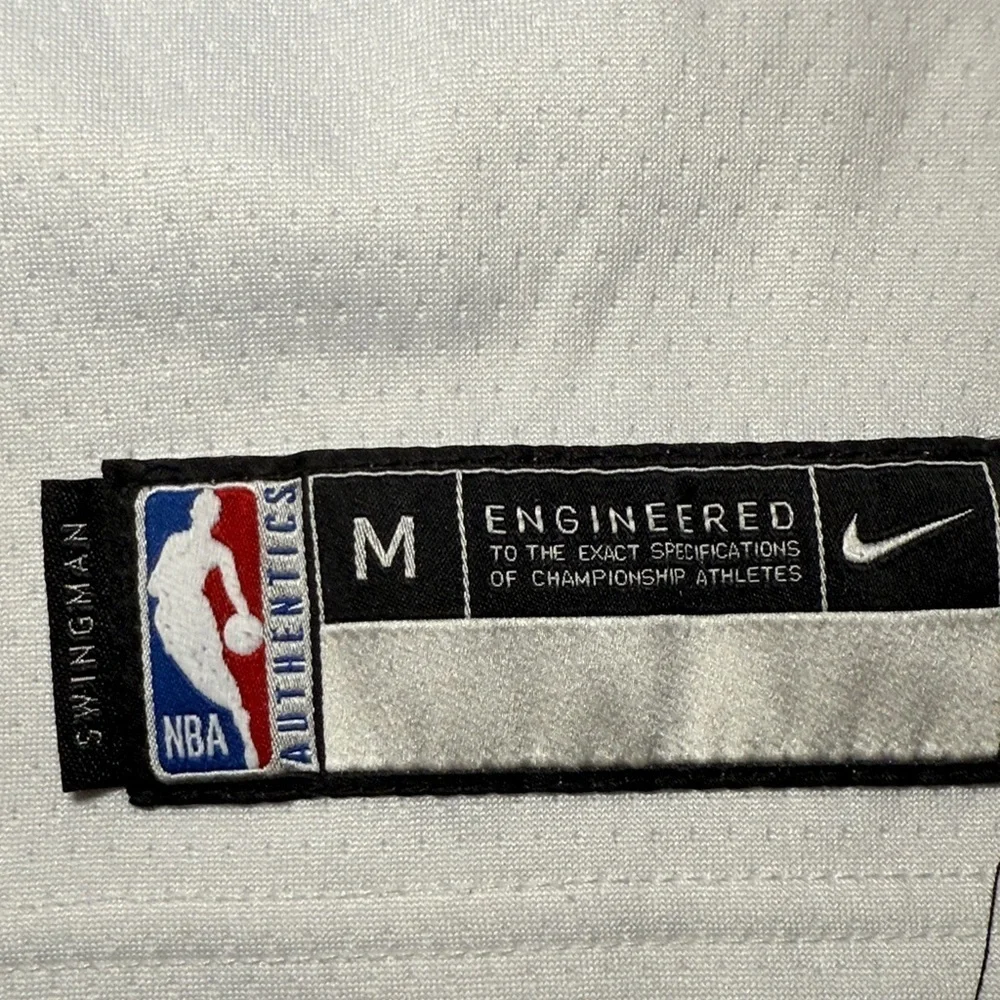Nike Miami Heat Tyler Herro Jersey Kids Medium #14